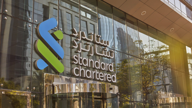 Standard Chartered Debuts Bitcoin Trading For Wealthy UAE Clients 