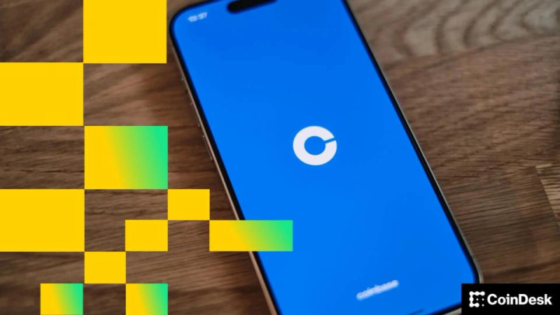 Coinbase's bitcoin yield fund goes onchain with Apex's tokenization push