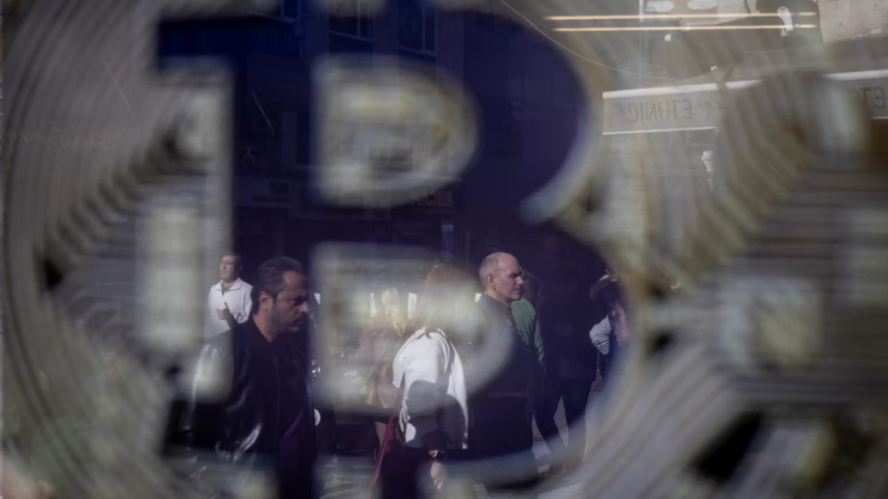 Forecasts for $1 million bitcoin price likely look too ambitious, key ratio suggests
