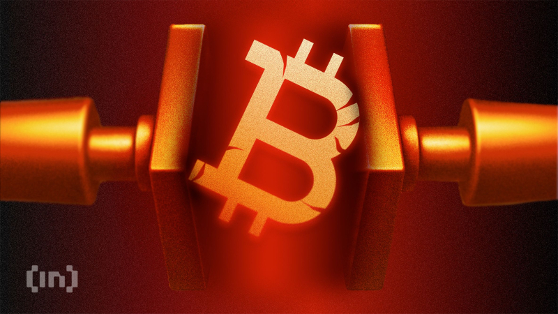 Bitcoin and Gold Hit a Historic First in 2026. The Two “Safe Havens” Are Now the Worst Assets