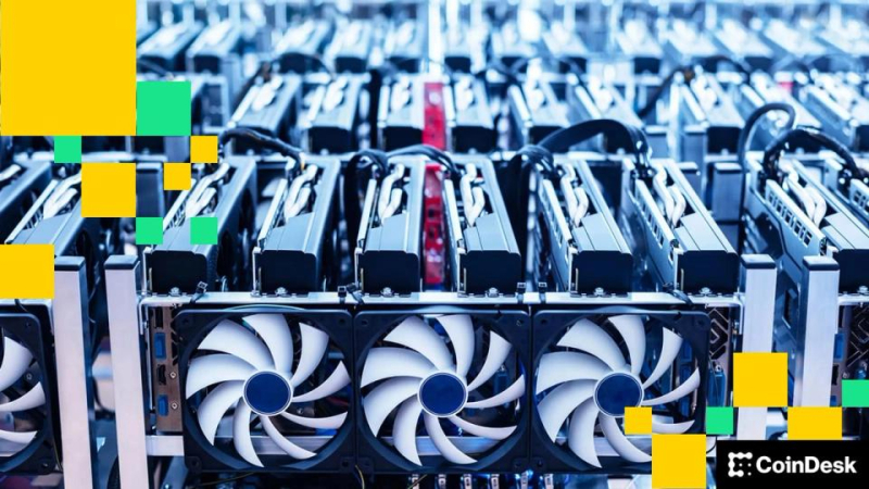 Bitcoin's mining concentration just showed up in a rare 2-block reorg