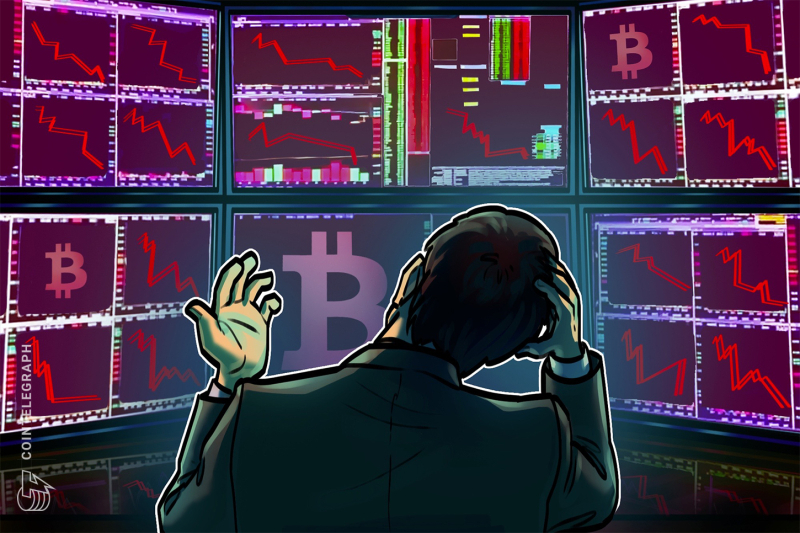 Bitcoin drops under $83K as liquidity hunting keeps bulls from targeting yearly open