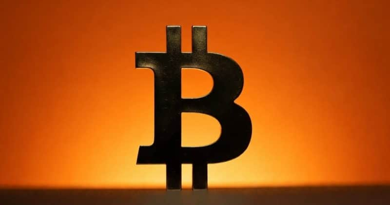 Strategy acquires 592 Bitcoin at over $67,000