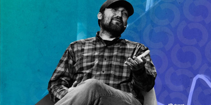 Quantum Proposal Won’t Save Satoshi’s Bitcoin, Says Cardano Founder Hoskinson